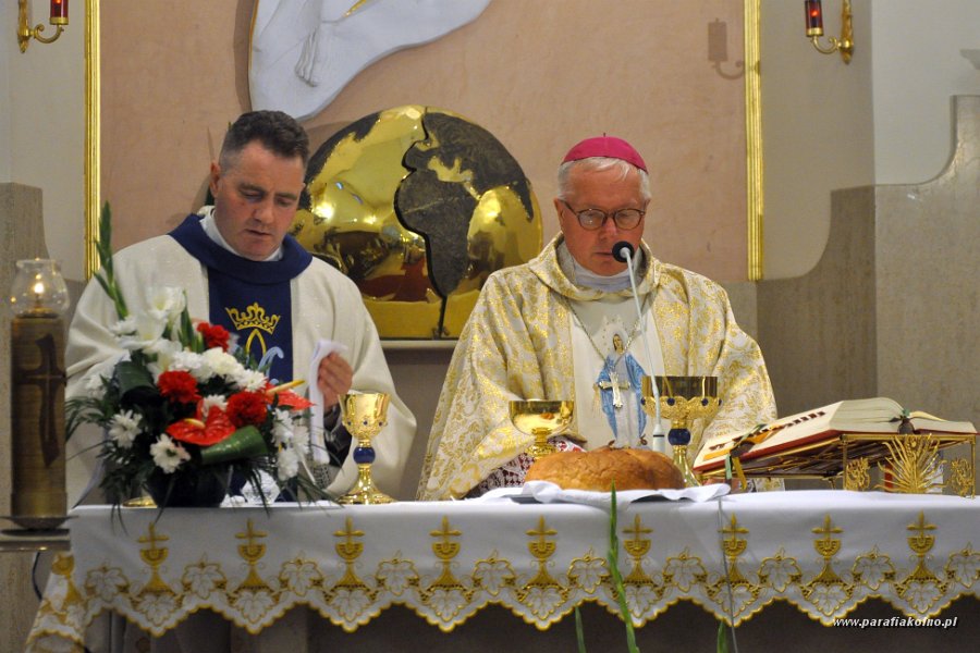 069 Liturgia Eucharystii.jpg